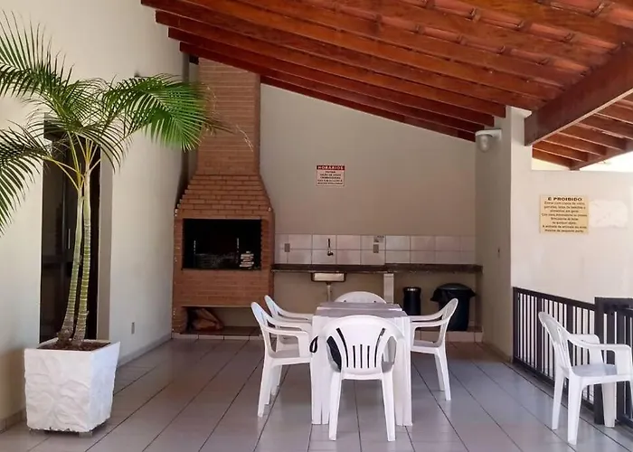Ubatuba - Praia Grande. A 200 Metros Da Praia!!!